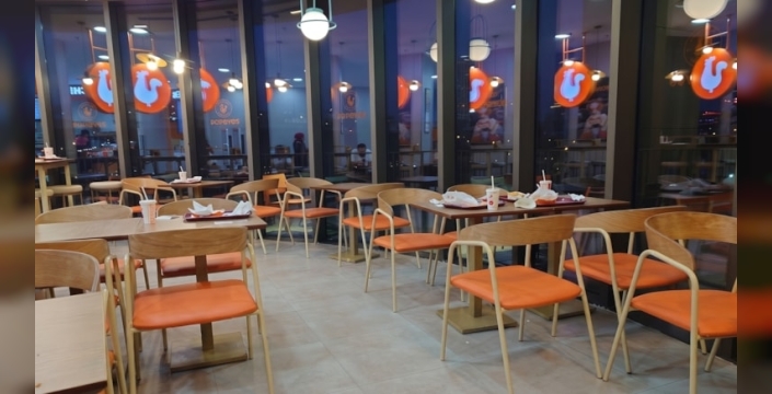 Popeyes işletmecisi 39 şubeyi kapatıp 97'sini sattı