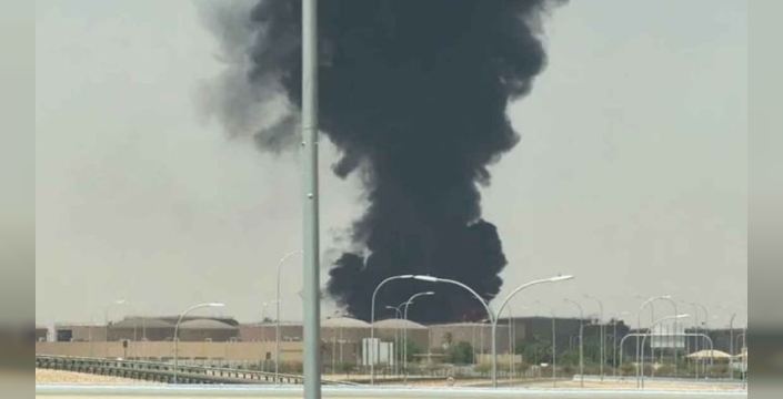 Riyad üzerinde 2 balistik füze imha edildi