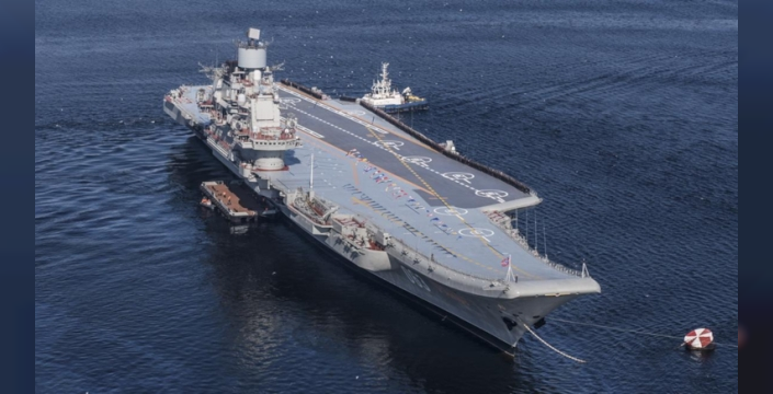Rusya'nın tek uçak gemisi Amiral Kuznetsov çürümeye terk edildi