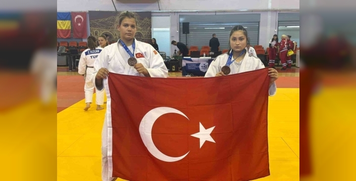 Salihli judocuları Balkan şampiyonasında bronz madalya kazandı