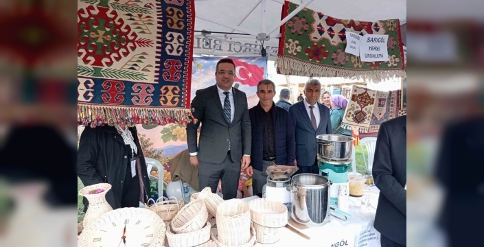 Sarıgöl pekmezi İzmir'de tanıtıldı