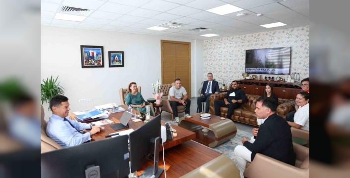 Selimiye Mahallesi'nden başkana teşekkür ziyareti
