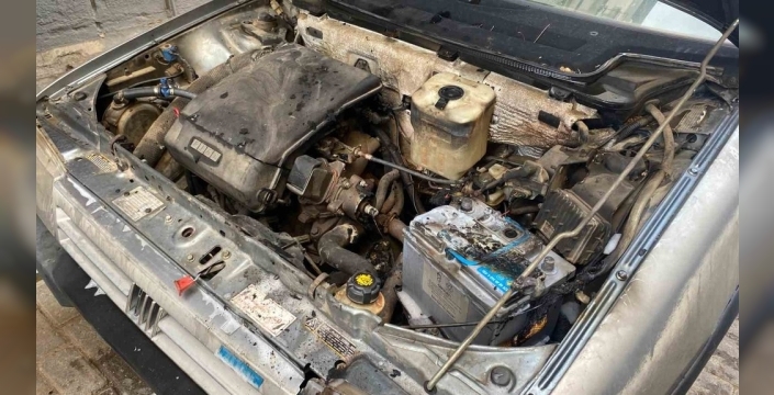 Seyir halindeki otomobilde yangın çıktı