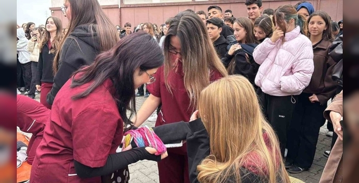 Tavşanlı’da okullarda deprem tatbikatı gerçekleştirildi