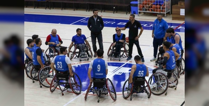 Tekerlekli sandalye basketbol takımı sezona hazırlanıyor