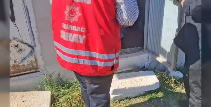 Uyuşturucu güvercin kümesinde ele geçirildi, şüpheli tutuklandı
